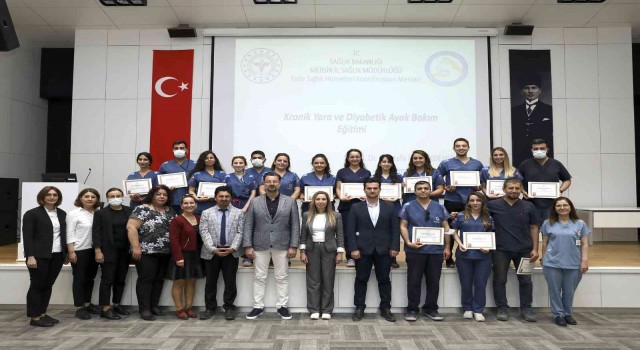 Büyükşehir Belediyesinin evde sağlık ekibine ‘‘Kronik Yara ve Diyabetik Ayak Bakımı eğitimi