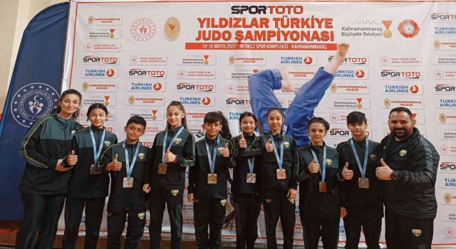 Büyükşehir Belediyespor judoda rakiplerine göz açtırmıyor