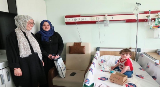 Büyükşehir şehit yakını, gazi, engelli ve yaşlıları unutmadı