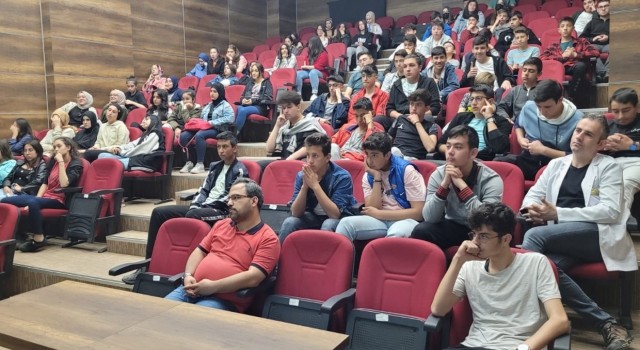 Büyükşehirin “Değer Gençlik Projesine” Büyük İlgi