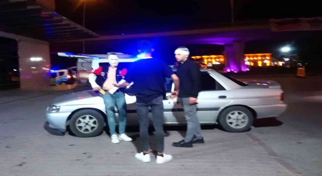 Çakmak gazı bomba gibi patladı: 2 yaralı