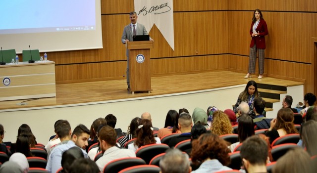 ÇAKÜde ‘lisansüstü felsefe kongresi düzenlendi