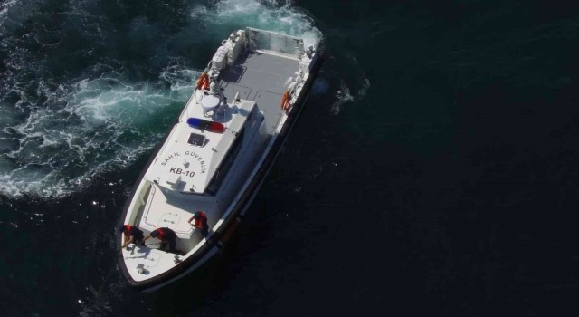 Çanakkale Boğazından bin 614 ahtapot tuzağı çıkarıldı
