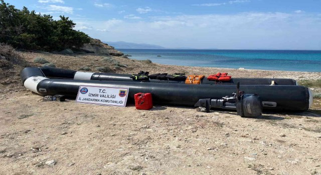 Çeşmede 27 düzensiz göçmen, 4 kaçakçı yakalandı
