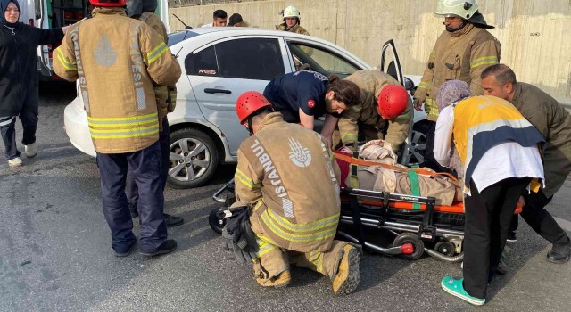 Çevreyolunda feci kaza: 1i çocuk 5 yaralı