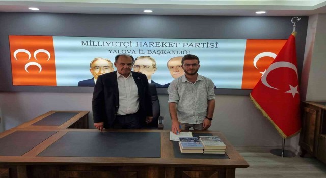 CHP Yalova İl Başkan Yardımcılığından istifa edip MHPye katıldı