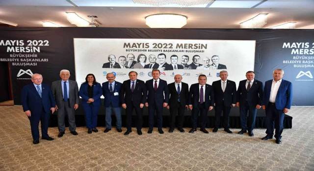 CHPli büyükşehir belediye başkanları Mersinde