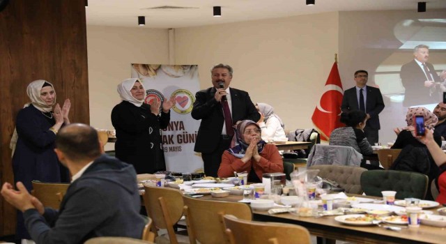 Çölyak hastaları Melikgazinin farkındalık yemeğinde bir araya geldi