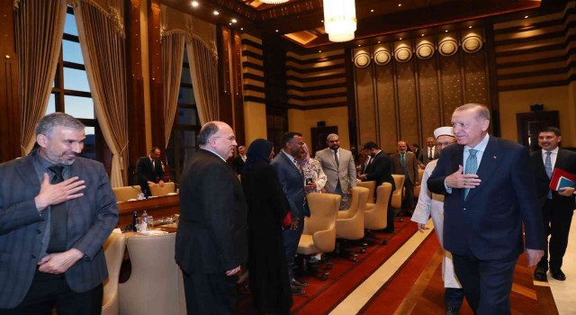 Cumhurbaşkanı Erdoğan, ABDli ve Kanadalı kanaat önderlerini kabul etti