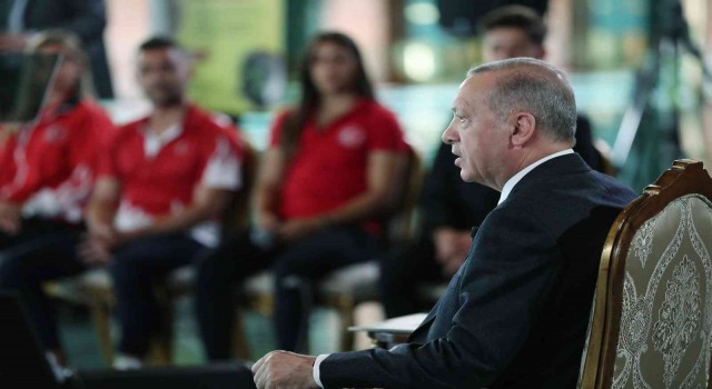 Cumhurbaşkanı Erdoğan: Bu zarardan milletimizi kurtarmak için bazı hazırlıklar yapıyoruz