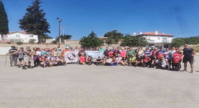Datçada Ataya saygı yürüyüşü
