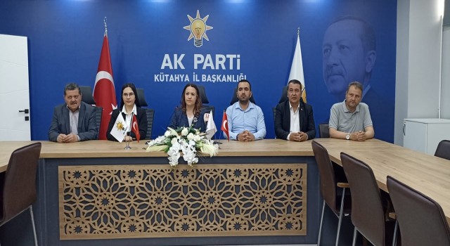 Demokrasimize ve irademize düşman olan şer odaklarını hiçbir zaman unutmayacağız