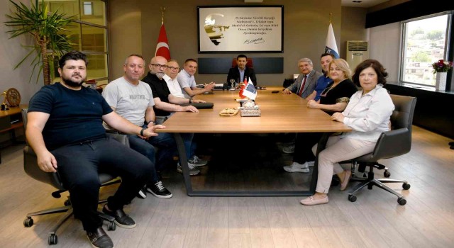 Deneyimli siyasetçi Fikri Sağlar, Başkan Günelle görüştü