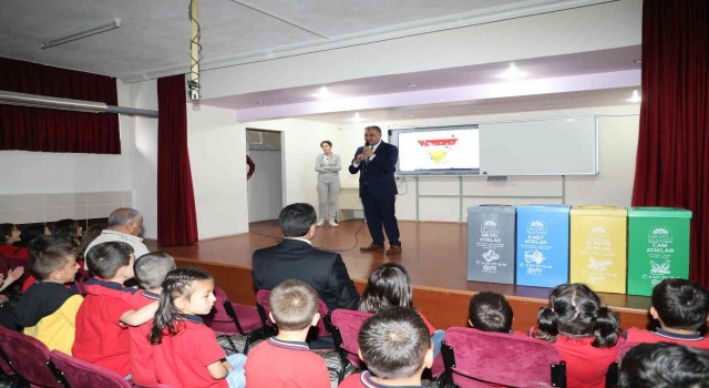 Develi Belediyesinden ilkokul öğrencilerine ‘sıfır atık eğitimi
