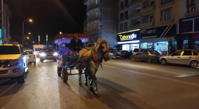 Develide fayton turları yeniden başladı