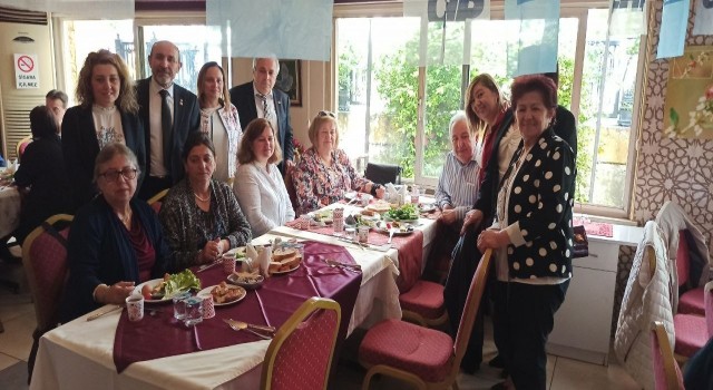 Devrek CHPden dayanışma kahvaltısı