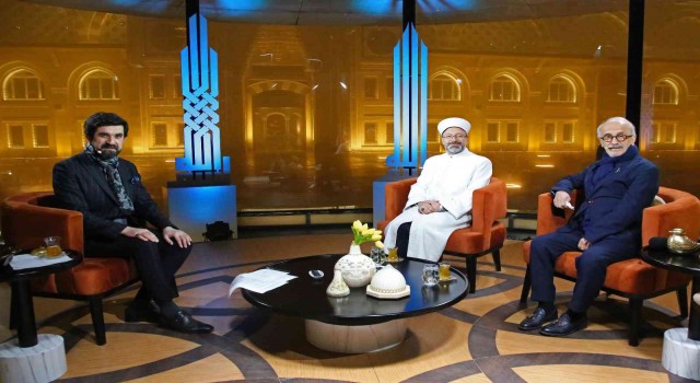 Diyanet İşleri Başkanı Erbaş: “Bayram ziyaretlerini çocuklarımızla birlikte yapalım”
