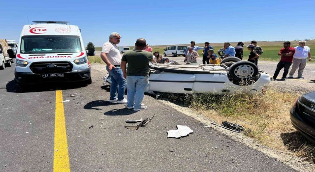 Diyarbakırda otomobiller çarpıştı: 5 yaralı