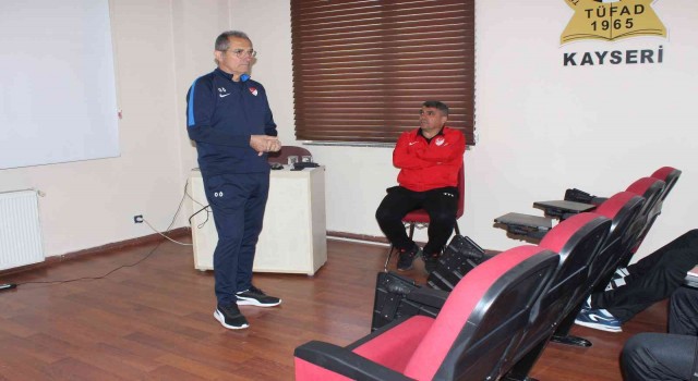 Dr. Mustafa Palancıoğlu Grassroots-C Futbol Antrenör Kursu Kayseride başladı