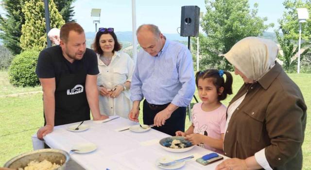 Dünyaca ünlü şef aşçı Yunus Emre Akkor, Düzceye geldi