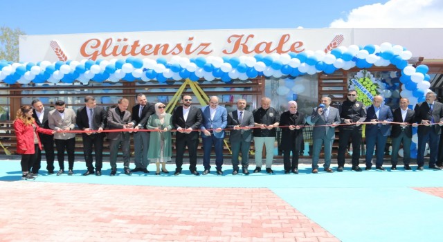 Edremitte bölgenin ilk ve tek ‘Glütensiz Kafe ve Fırını hizmete açıldı