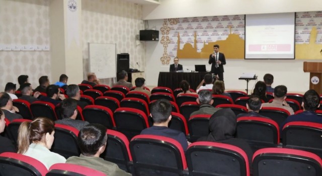 Elazığda belediye personeline Kamu İhale Kanunu eğitimi verildi