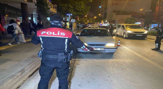 Elazığda denetimler sürüyor, polis göz açtırmıyor