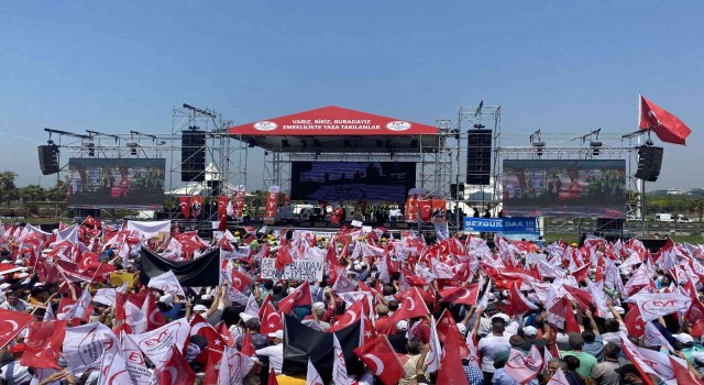 Emeklilikte Yaşa Takılanlar Maltepede buluştu