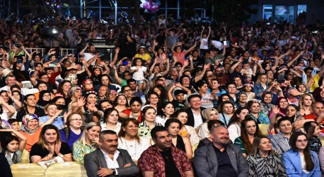 Emiralem Çilek Festivaline rekor katılım