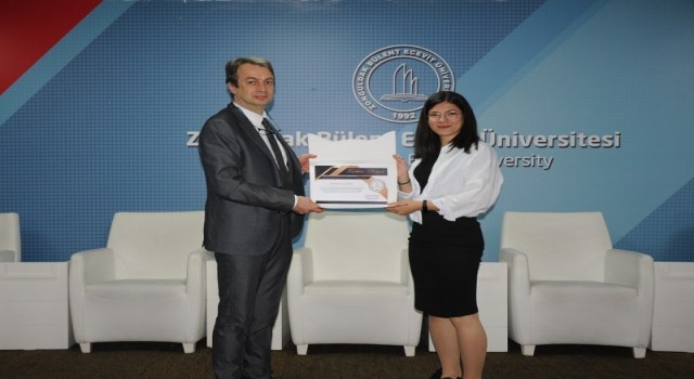 ‘Engelsiz Üniversiteye Doğru Başlıklı Seminer Düzenlendi