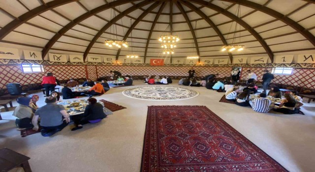 Erasmus öğrencileri Çorumlu obasında ağırlandı