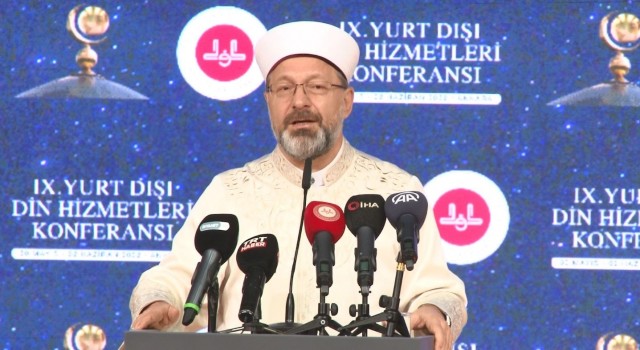 Erbaş: “Manipülasyonlar ve engeller olmasa insanlığın yolu kesinlikle İslama çıkacaktır”