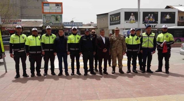 Ercişte Yayalar İçin 5 Adımda Güvenli Trafik uygulaması