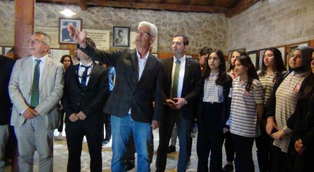 Ermeni zulüm belgeleri sergilendi