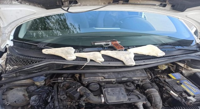 Erzincanda 5 adet ruhsatsız tabanca ele geçirildi