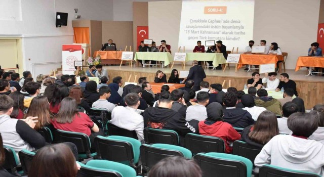 Erzincanda liseliler tarih bilgisinde yarıştı