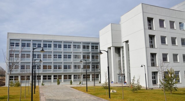 ESOGÜ Yabancı Diller Yüksekokulu akredite edildi
