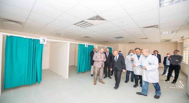 Eşrefpaşa Hastanesi Bucaya uzanıyor