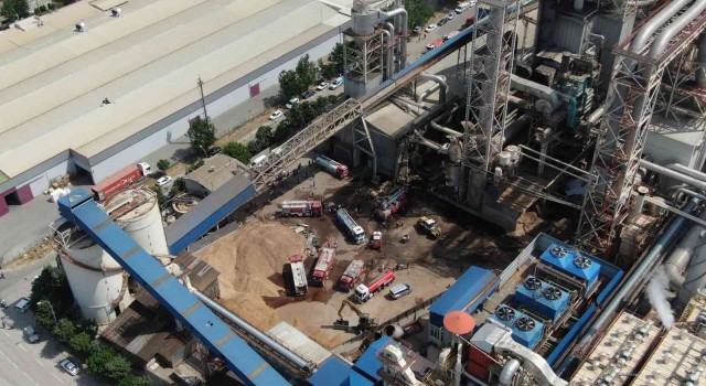 Fabrika patlamasında ölü sayısı 2ye yükseldi