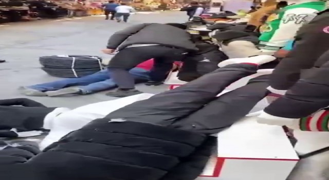 Fatihte husumetli iki esnaf arasında silahlı çatışma: 1i polis 5 yaralı