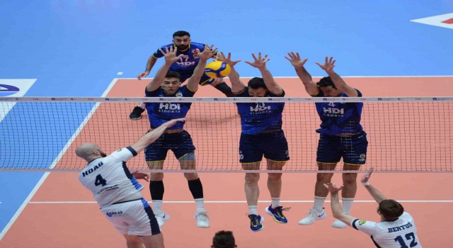 Fenerbahçe HDI Sigorta, ligi üçüncü sırada tamamladı
