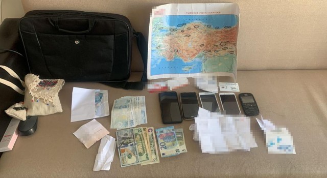 FETÖnün kadın yapılanmasına darbe