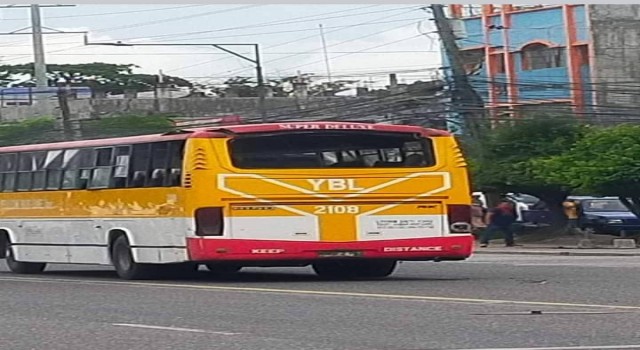Filipinlerde otobüste EYP patladı: 2 yaralı