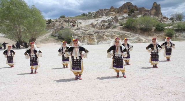 Frig Vadisinde “Anadolu Masalları ve Geleneksel Oyun Şenliği” düzenlendi