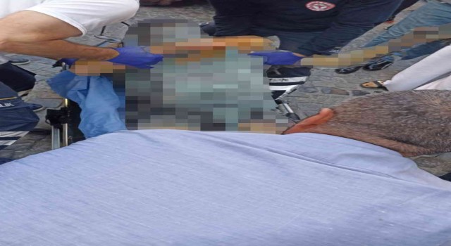 Galatada dehşet anları kamerada: Oraklı genç tinerle kendini yaktı
