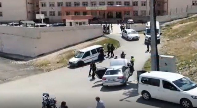 Gaziantepte okul önlerinde şok huzur-güven uygulaması