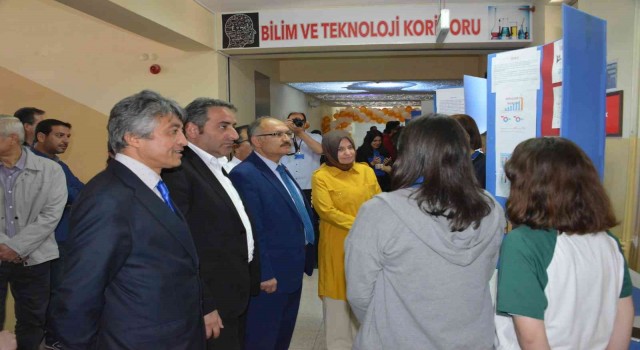 Gediz Fen Lisesinde Bilim Fuarı