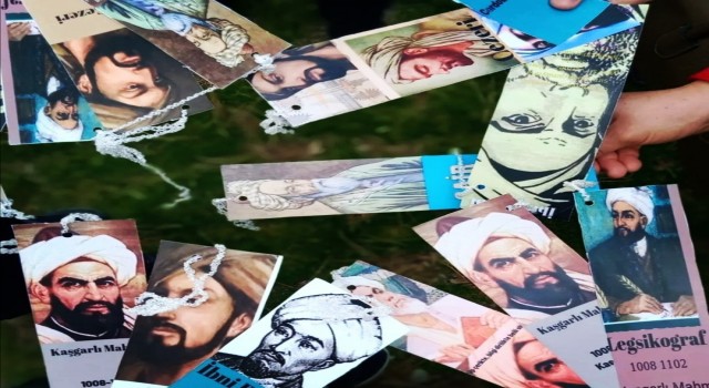 Gedizde öğrenciler Türk Müslüman bilim adamlarını tanıttılar