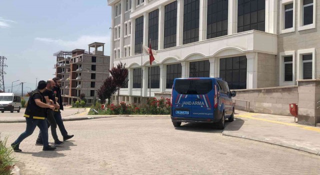 Gemlikte cinayet zanlısı tutuklandı