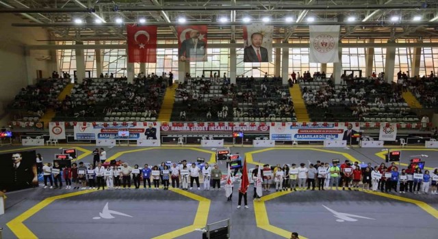 Gençler Tekvando şampiyonası Muğlada başladı